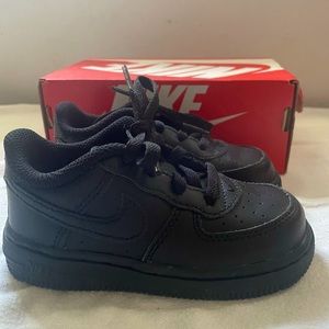 Nike Force 1 size 7